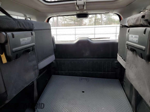 2005 Honda Element EX with VIN 5J6YH28605L031555, listed as a Copart auction lot 53701235 with 179,780 mi miles and Clean Title. Bid and sale history available at DreamBid. Image 10.