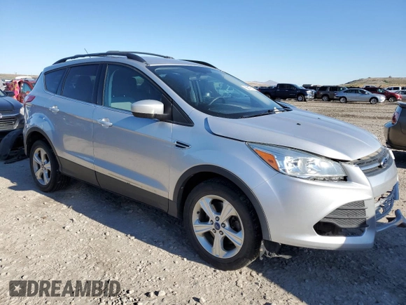 2013 Ford Escape SE z VIN 1FMCU9G96DUD12621, wystawiony jako Copart lot #56176175 z przebiegiem 85 597 mil mil oraz Szkoda całkowita • Salvage title. Historia ofert i sprzedaży dostępna na DreamBid. Obrazek 4.