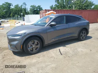 2021 Ford Mustang Mach-E Select z VIN 3FMTK1RM3MMA34919, wystawiony jako Copart lot #61967335 z przebiegiem 42 174 mil mil oraz Szkoda całkowita • Salvage title. Historia ofert i sprzedaży dostępna na DreamBid. Obrazek 1.