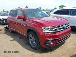 2018 Volkswagen Atlas SEL z VIN 1V2RR2CA7JC566118, wystawiony jako IAAI lot #42227900 z przebiegiem 111 156 mil mil oraz . Historia ofert i sprzedaży dostępna na DreamBid. Obrazek 1.