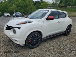 2014 Nissan Juke NISMO RS with VIN JN8DF5MV7ET150832, listed as a Copart auction lot 61858234 with 94,512 mi miles and Salvage Title. Bid and sale history available at carsss.com. Image 1.