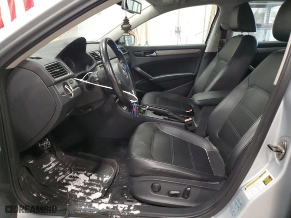 2014 Volkswagen Passat SE with VIN 1VWBP7A3XEC001570, listed as a Copart auction lot 45504675 with 139,112 mi miles and Clean Title. Bid and sale history available at carsss.com. Image 7.