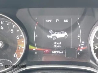 2018 Jeep Compass Sport with VIN 3C4NJCAB8JT263412, listed as a IAAI auction lot 41561089 with 94,275 mi miles. Bid and sale history available at carsss.com. Image 16.