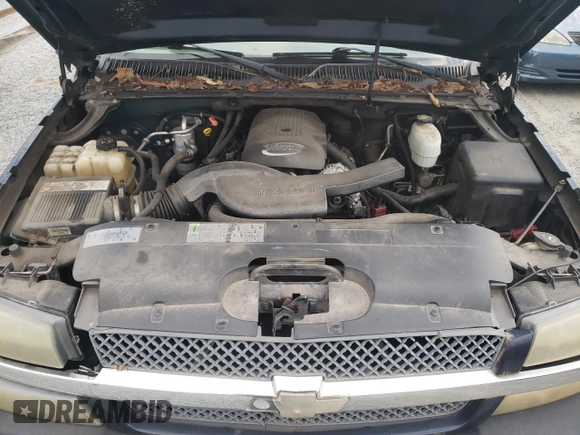 2005 Chevrolet Avalanche Z66 with VIN 3GNEC12Z25G180199, listed as a Copart auction lot 74985864 with 232,892 mi miles and Salvage Title. Bid and sale history available at carsss.com. Image 12.