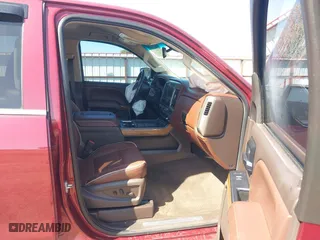 2015 Chevrolet Silverado 2500HD Built After Aug 14 High Country with VIN 1GC1KXEG1FF500025, listed as a IAAI auction lot 42042084 with 164,353 mi miles. Bid and sale history available at carsss.com. Image 5.