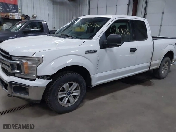 2018 Ford F-150 XL with VIN 1FTFX1EGXJFC55772, listed as a IAAI auction lot 41836766 with 174,882 mi miles. Bid and sale history available at carsss.com. Image 2.