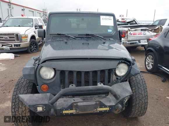 2012 Jeep Wrangler Unlimited Rubicon with VIN 1C4HJWFGXCL142804, listed as a IAAI auction lot 42183960 with 124,392 mi miles and . Bid and sale history available at DreamBid. Image 12.