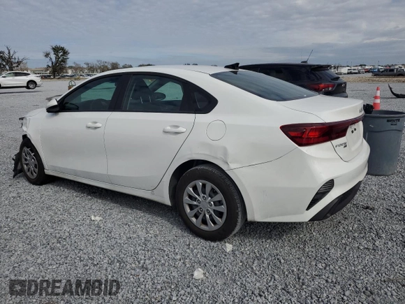 2024 Kia Forte LXS with VIN 3KPF24AD7RE827656, listed as a Copart auction lot 88773335 with 21,818 mi miles and Non Repairable. Bid and sale history available at carsss.com. Image 2.