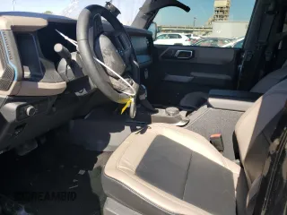 2022 Ford Bronco with VIN 1FMEE5DP5NLB84218, listed as a Copart auction lot 48732155 with 5,741 mi miles and Salvage Title. Bid and sale history available at DreamBid. Image 7.