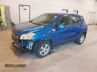 2015 Chevrolet Trax LS with VIN KL7CJPSB5FB186081, listed as a IAAI auction lot 41888072 with 140,087 mi miles. Bid and sale history available at carsss.com. Image 2.