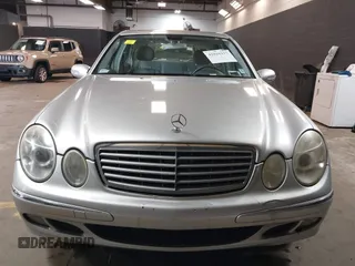 2006 Mercedes-Benz E-Class 3.5L with VIN WDBUF87J76X182677, listed as a IAAI auction lot 42016237 with 150,085 mi miles. Bid and sale history available at carsss.com. Image 12.