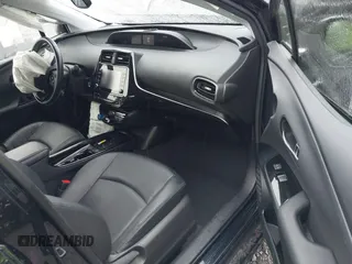2022 Toyota Prius L Eco with VIN JTDKAMFU2N3154674, listed as a IAAI auction lot 41977505 with 61,552 mi miles and . Bid and sale history available at DreamBid. Image 5.