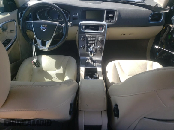 2015 Volvo S60 T5 Platinum with VIN YV1612TD2F2315861, listed as a Copart auction lot 68034954 with 93,786 mi miles and Salvage Title. Bid and sale history available at carsss.com. Image 8.