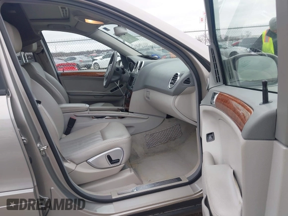 2006 Mercedes-Benz M 350 with VIN 4JGBB86E46A046269, listed as a IAAI auction lot 41561966 with 117,012 mi miles and . Bid and sale history available at DreamBid. Image 5.