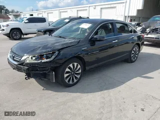2014 Honda Accord Hybrid with VIN 1HGCR6F35EA004975, listed as a IAAI auction lot 41500225 with 190,330 mi miles. Bid and sale history available at carsss.com. Image 17.