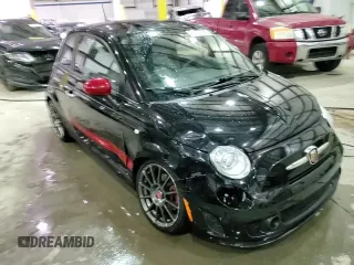 2017 FIAT 500 Abarth z VIN 3C3CFFFH4HT515419, wystawiony jako Copart lot #88055005 z przebiegiem 43 302 mil mil oraz Szkody całkowita. Historia ofert i sprzedaży dostępna na DreamBid. Obrazek 13.