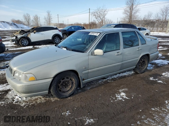 2000 Volvo S70 с VIN YV1LS61J6Y2649619, выставлен на аукционе Copart как лот 48540175 с пробегом 137 877 миль миль и Списание • Salvage title. История ставок и продаж доступна на DreamBid. Изображение 1.