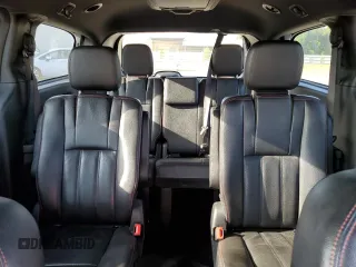 2019 Dodge Grand Caravan GT with VIN 2C4RDGEG5KR617980, listed as a Copart auction lot 55348535 with 276,888 mi miles and Clean Title. Bid and sale history available at DreamBid. Image 10.