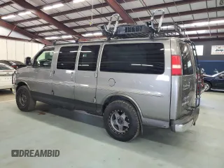 2006 GMC Savana Cargo Van YF7 Upfitter with VIN 1GDFH15T461162417, listed as a Copart auction lot 72986914 with 147,424 mi miles and Clean Title. Bid and sale history available at carsss.com. Image 2.