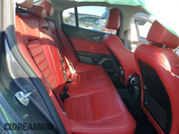 2017 Alfa Romeo Giulia Ti with VIN ZARFAEEN3H7557065, listed as a Copart auction lot 67892372 with 71,661 mi miles. Bid and sale history available at carsss.com. Image 10.