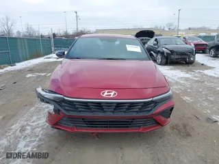 2025 Hyundai Elantra SEL Sport with VIN KMHLM4DG4SU880790, listed as a IAAI auction lot 41391091 with 2,041 mi miles. Bid and sale history available at carsss.com. Image 12.