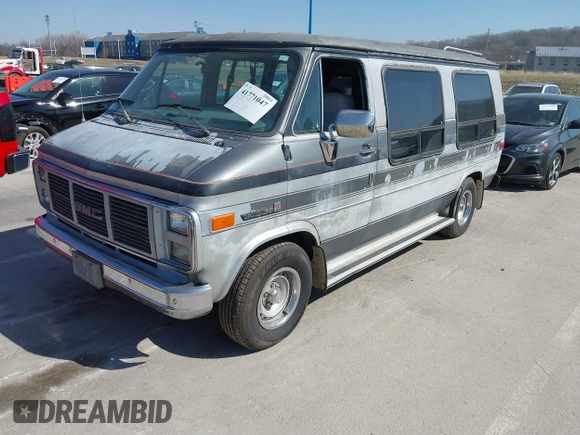 1989 GMC Vandura z VIN 1GDEG25KXK7519540, wystawiony jako IAAI lot #41771047 z przebiegiem 638 734 mil mil oraz . Historia ofert i sprzedaży dostępna na DreamBid. Obrazek 17.