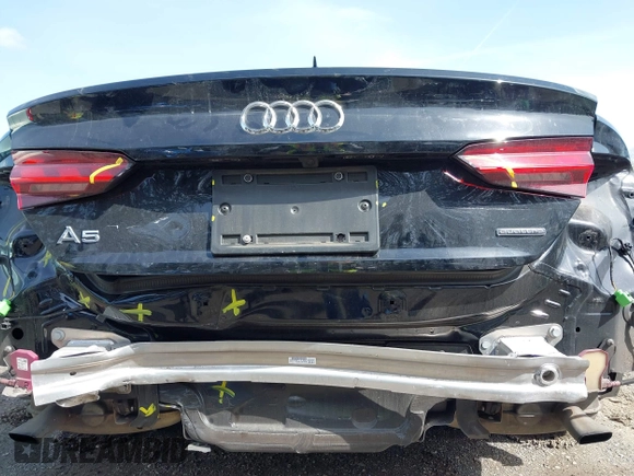 2020 Audi A5 Sportback Premium Plus with VIN WAUBNCF50LA004494, listed as a IAAI auction lot 42003551 with 32,595 mi miles. Bid and sale history available at carsss.com. Image 18.