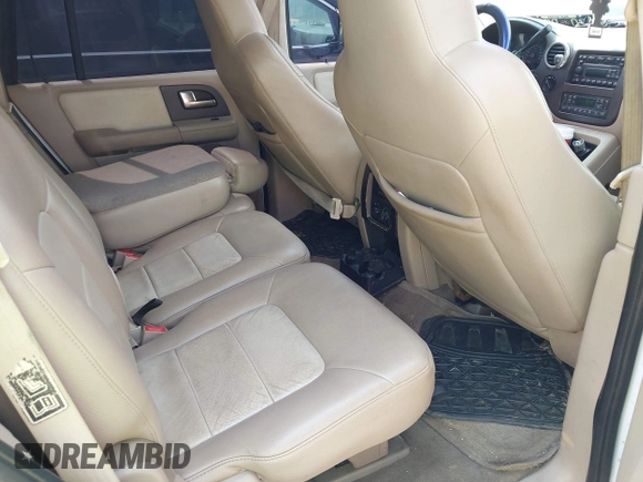 2004 Ford Expedition Eddie Bauer with VIN 1FMFU18L44LA69020, listed as a IAAI auction lot 42596968 with 312,546 mi miles and . Bid and sale history available at DreamBid. Image 8.