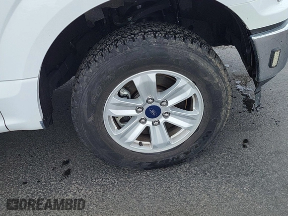 2018 Ford F-150 XL with VIN 1FTEW1EP4JKF08400, listed as a IAAI auction lot 42294662 with 88,078 mi miles and . Bid and sale history available at DreamBid. Image 1.