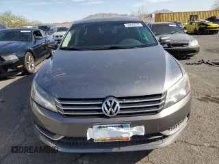 2014 Volkswagen Passat Wolfsburg Edition with VIN 1VWAT7A34EC082377, listed as a Copart auction lot 52820235 with 196,901 mi miles and Salvage title. Bid and sale history available at DreamBid. Image 5.