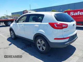 2012 Kia Sportage LX z VIN KNDPBCA21C7297706, wystawiony jako IAAI lot #42804922 z przebiegiem 187 840 mil mil oraz . Historia ofert i sprzedaży dostępna na DreamBid. Obrazek 3.