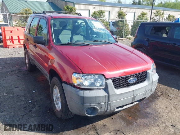 2005 Ford Escape XLS Value с VIN 1FMYU92Z65DA19297, выставлен на аукционе IAAI как лот 42061223 с пробегом 333 813 миль миль и . История ставок и продаж доступна на DreamBid. Изображение 6.