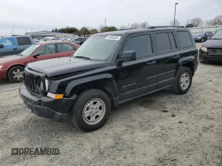 2017 Jeep Patriot Sport SE with VIN 1C4NJPBA2HD207821, listed as a Copart auction lot 44460655 with 53,791 mi miles and Salvage Title. Bid and sale history available at carsss.com. Image 1.
