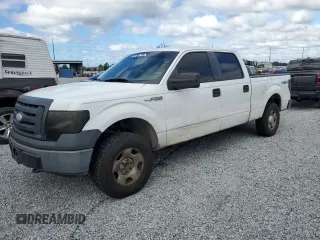 2009 Ford F-150 XL with VIN 1FTRW14809FA98842, listed as a Copart auction lot 85196464 with 0 mi miles and Salvage Title. Bid and sale history available at carsss.com. Image 1.