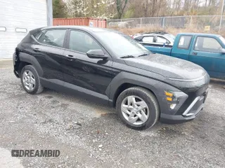 2024 Hyundai Kona SE with VIN KM8HA3AB2RU184876, listed as a IAAI auction lot 41858869 with 8,122 mi miles. Bid and sale history available at carsss.com. Image 1.