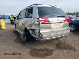 2005 Toyota Sienna CE z VIN 5TDZA23C75S312147, wystawiony jako IAAI lot #41513436 z przebiegiem 87 473 mil mil oraz . Historia ofert i sprzedaży dostępna na DreamBid. Obrazek 3.