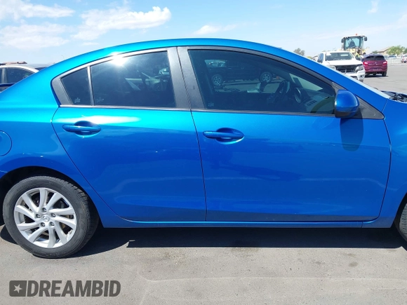 2012 Mazda Mazda3 i Touring with VIN JM1BL1V76C1602184, listed as a IAAI auction lot 42045274 with 117,600 mi miles. Bid and sale history available at carsss.com. Image 13.