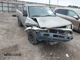 2000 Nissan Frontier XE z VIN 1N6DD21S3YC368018, wystawiony jako IAAI lot #41867932 z przebiegiem Nie podano mil oraz . Historia ofert i sprzedaży dostępna na DreamBid. Obrazek 1.