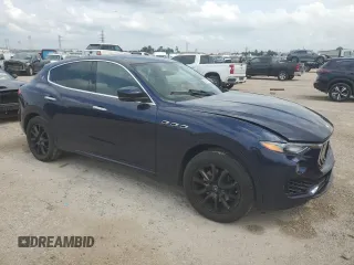 2020 Maserati Levante z VIN ZN661XUA7LX351405, wystawiony jako Copart lot #55333185 z przebiegiem 16 618 mil mil oraz Tytuł czysty. Historia ofert i sprzedaży dostępna na DreamBid. Obrazek 4.