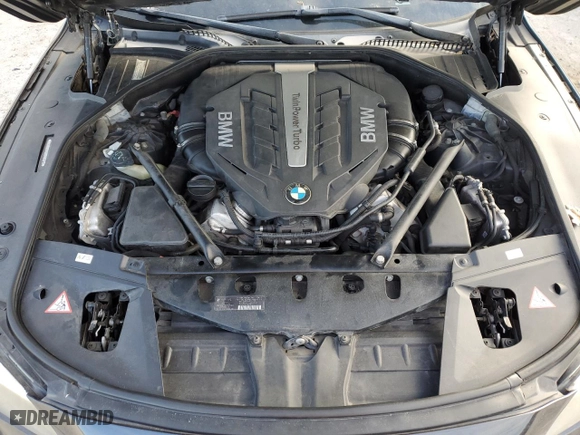 2013 BMW 7 Series 750Li with VIN WBAYE8C52DD132215, listed as a Copart auction lot 41637575 with 122,820 mi miles and Clean Title. Bid and sale history available at carsss.com. Image 11.