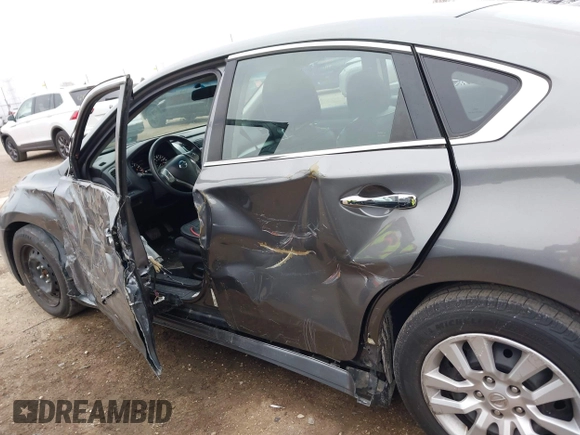 2015 Nissan Altima S with VIN 1N4AL3AP6FC269223, listed as a IAAI auction lot 42060581 with 144,335 mi miles and . Bid and sale history available at carsss.com. Image 14.