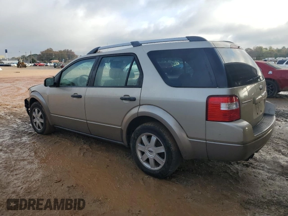 2006 Ford Freestyle SE with VIN 1FMZK01156GA11452, listed as a Copart auction lot 81663074 with 215,925 mi miles and Salvage Title. Bid and sale history available at carsss.com. Image 2.