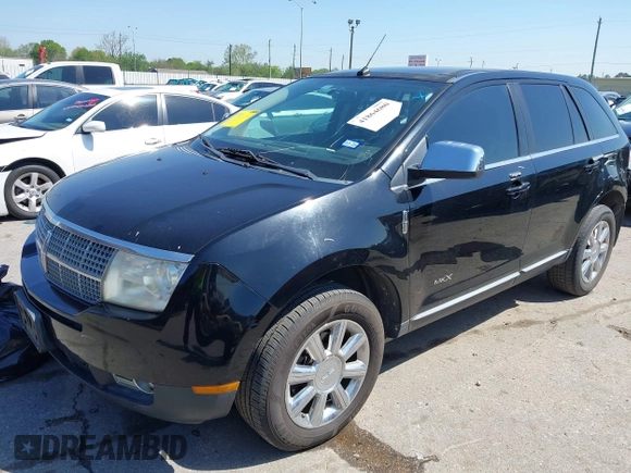 2008 Lincoln MKX z VIN 2LMDU68C08BJ33214, wystawiony jako IAAI lot #41864680 z przebiegiem 118 779 mil mil oraz . Historia ofert i sprzedaży dostępna na DreamBid. Obrazek 2.