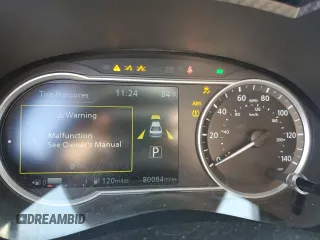 2020 Nissan Versa SR z VIN 3N1CN8FVXLL894440, wystawiony jako Copart lot #52259665 z przebiegiem 80 084 mil mil oraz Czysty tytuł • Clean title. Historia ofert i sprzedaży dostępna na DreamBid. Obrazek 9.