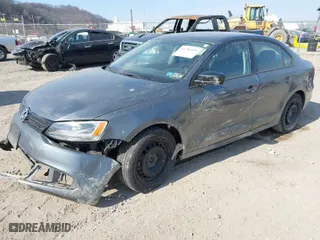 2014 Volkswagen Jetta Sedan S with VIN 3VW2K7AJ6EM257149, listed as a IAAI auction lot 41786491 with 139,555 mi miles. Bid and sale history available at carsss.com. Image 2.