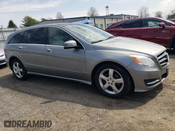 2011 Mercedes-Benz R R 350 with VIN 4JGCB6FE4BA115559, listed as a Copart auction lot 51946455 with 190,266 mi miles and Salvage Title. Bid and sale history available at carsss.com. Image 4.