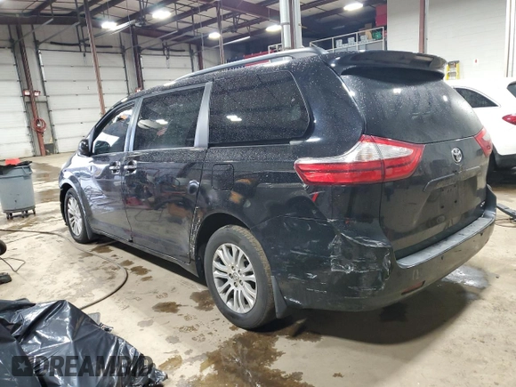 2017 Toyota Sienna XLE Auto Access Seat with VIN 5TDYZ3DC2HS819440, listed as a Copart auction lot 49140795 with Not provided miles and Salvage title. Bid and sale history available at DreamBid. Image 2.