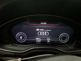 2019 Audi SQ5 Premium Plus with VIN WA1B4AFY8K2106052, listed as a Copart auction lot 53427394 with Not Provided miles and Salvage Title. Bid and sale history available at DreamBid. Image 9.