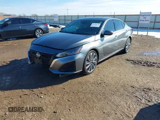 2023 Nissan Altima SL with VIN 1N4BL4EV5PN324057, listed as a IAAI auction lot 41299178 with 47,232 mi miles and . Bid and sale history available at DreamBid. Image 18.