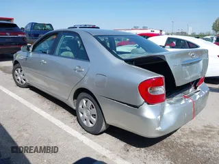 2004 Toyota Camry LE with VIN 4T1BE32KX4U903650, listed as a IAAI auction lot 41966050 with 193,795 mi miles and . Bid and sale history available at DreamBid. Image 3.